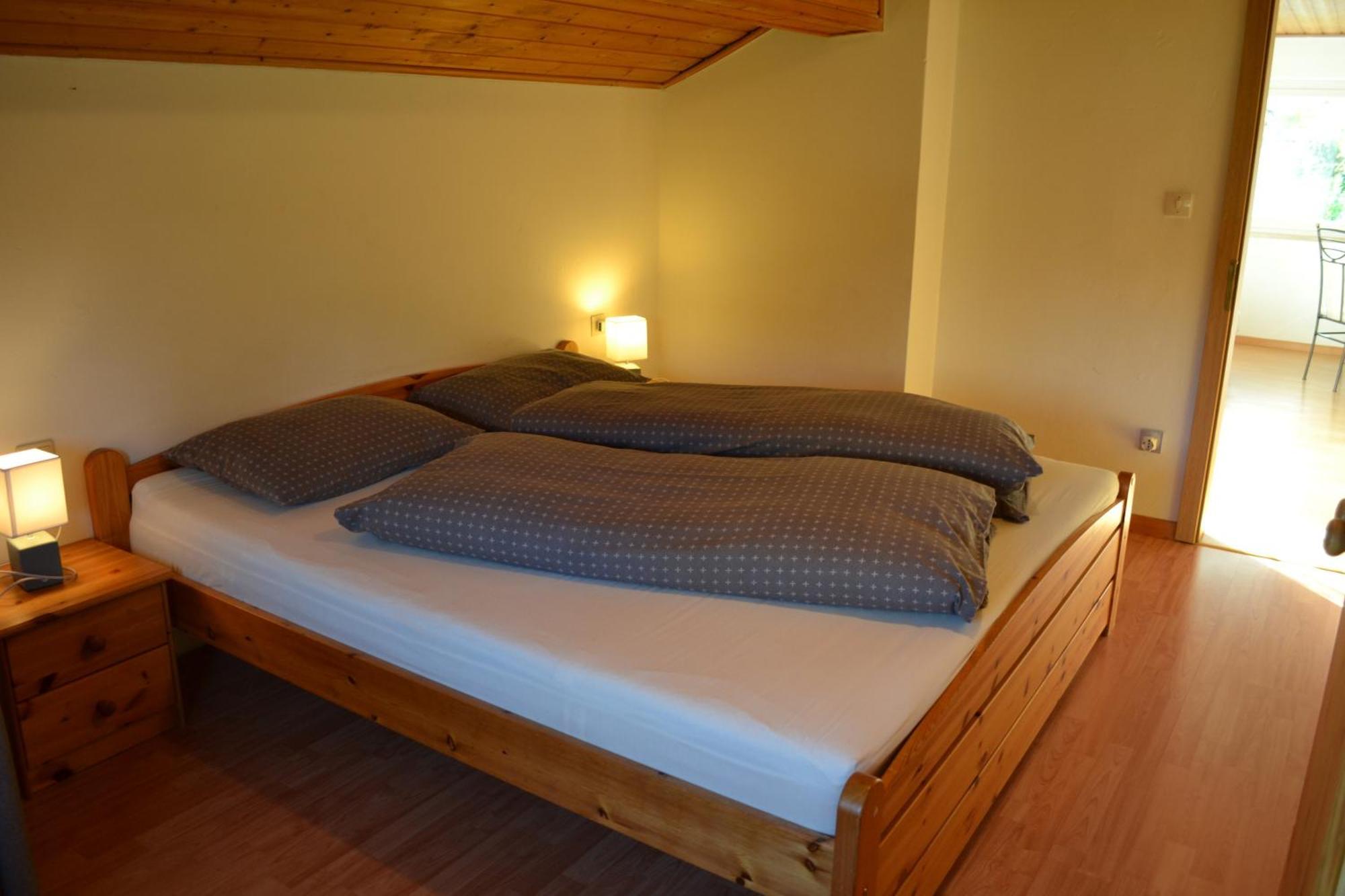 Ferienwohnung Bergblick-Schlosshof Vollan Ngoại thất bức ảnh