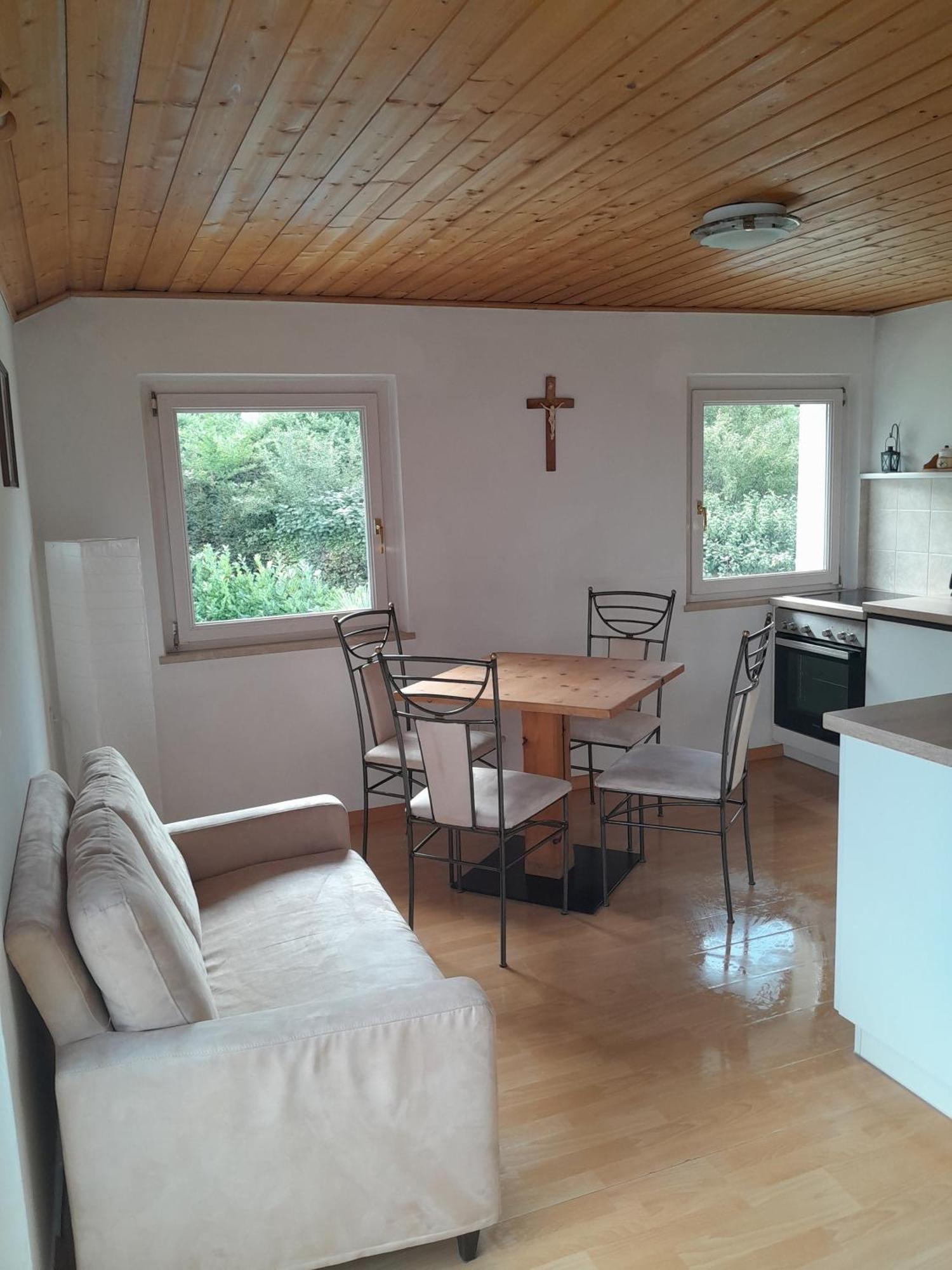 Ferienwohnung Bergblick-Schlosshof Vollan Ngoại thất bức ảnh